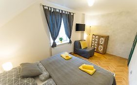 Babylon Apartmany